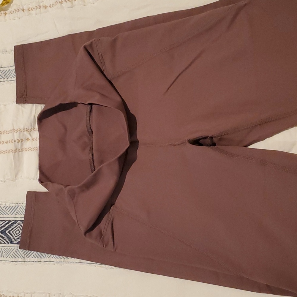 🆕️Mono B leggings